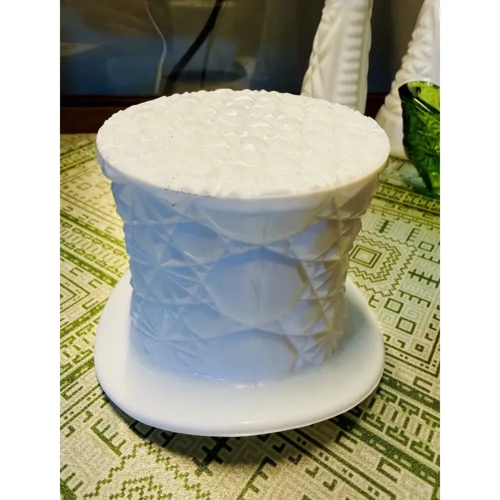 Vintage Milk Glass Top Hat Vase 4.5” Pressed Starburst Geometric Pattern